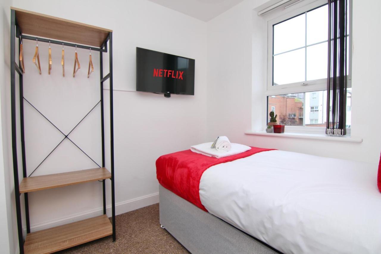Canalview House - Fully Furnished Coventry City Centre Home Exterior photo